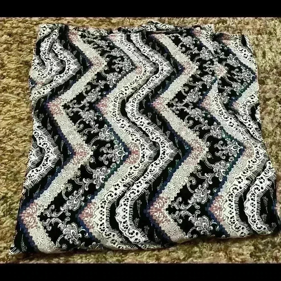 Pink & Black Cato‎ Blouse - Picture 4 of 5